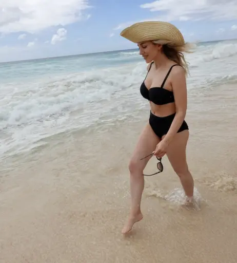 Image 3622825 from Em3rome