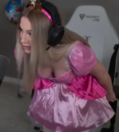 Image 3623487 from Em3rome