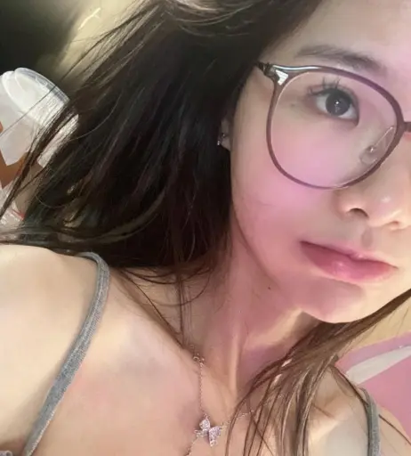 Image 3618751 from irissiri129 / irisyiyi_ / 艾怡