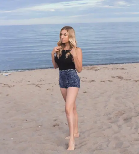 Image 3618621 from Em3rome