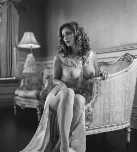 Image 3795575 from Carlotta Champagne