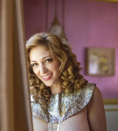 Image 3795008 from Carlotta Champagne