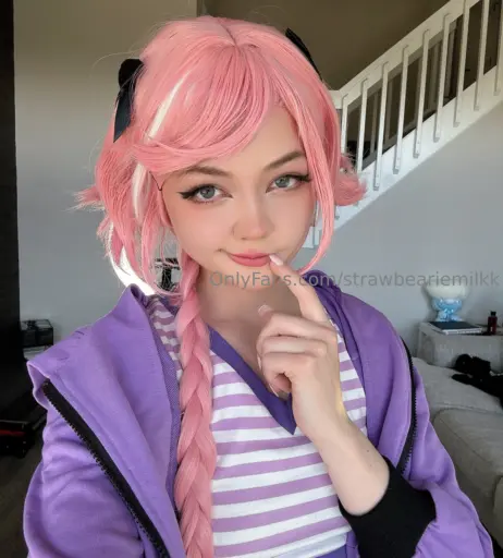 Image 3791372 from Strawbeariemilkk / strawwberrymiilkk / straw_milkk / Strawbearie / mimibear