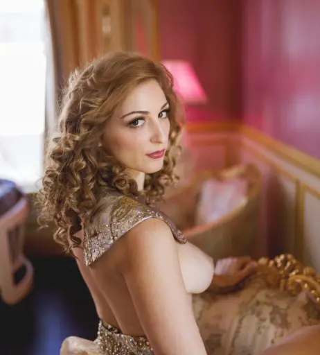 Image 3792524 from Carlotta Champagne