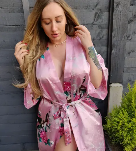 Image 3765667 from Elouise Please