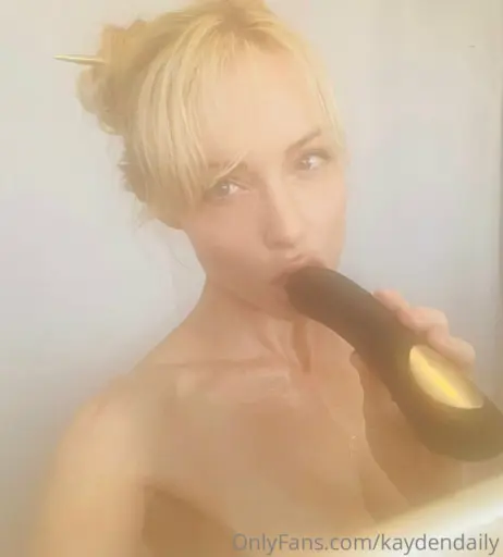Image 3768520 from Kaydendaily / Kayden Kross