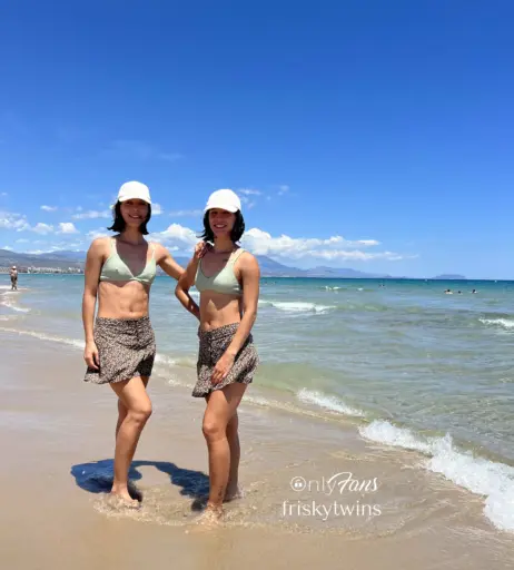 Image 3756977 from Frisky Twins | FriskyAna | FriskyIsa