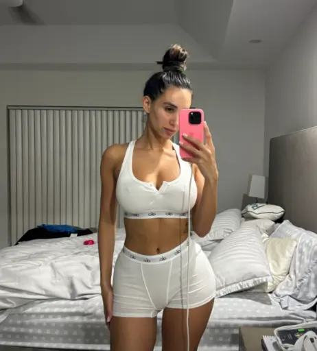 Image 3726039 from Amber Quinn