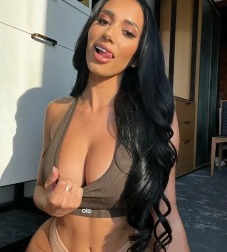 Image 3719260 from Amber Quinn