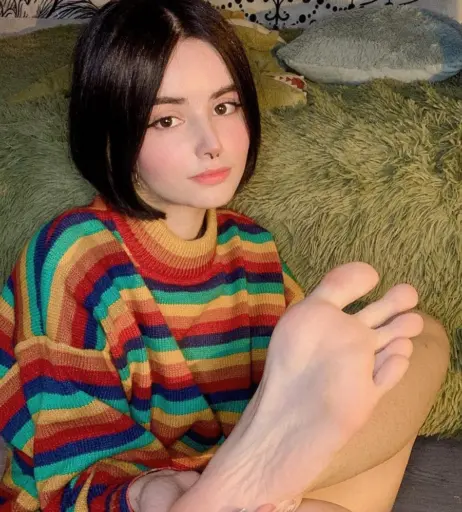 Image 3705116 from Loonassoftfeet