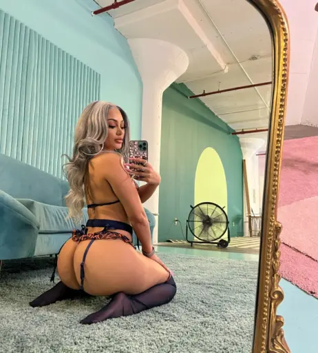 Image 3707893 from Himynamestee