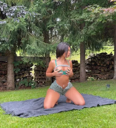 Image 3707895 from Melissa - Melimtx