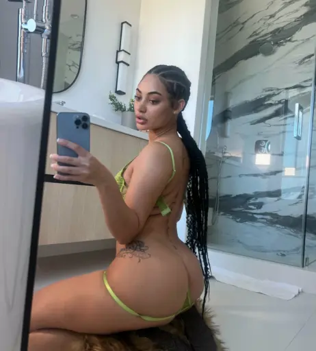 Image 3707600 from Himynamestee