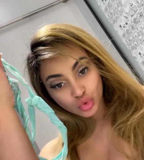 Image 3708656 from Himynamestee