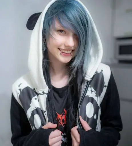 Image 3096273 from Little Emo Kitten