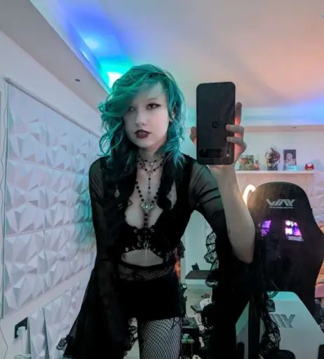 Image 3098571 from Little Emo Kitten