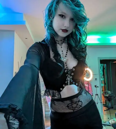 Image 3098521 from Little Emo Kitten