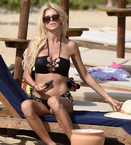 Image 3080474 from Victoria Silvstedt