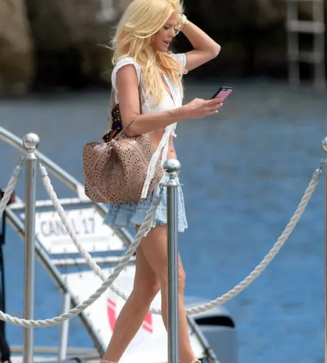 Image 3080658 from Victoria Silvstedt
