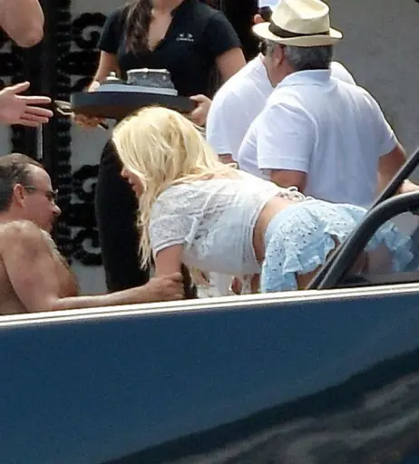 Image 3080678 from Victoria Silvstedt