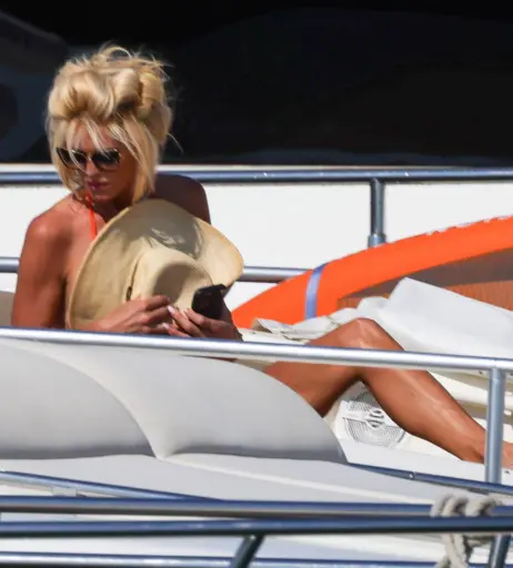 Image 3080070 from Victoria Silvstedt