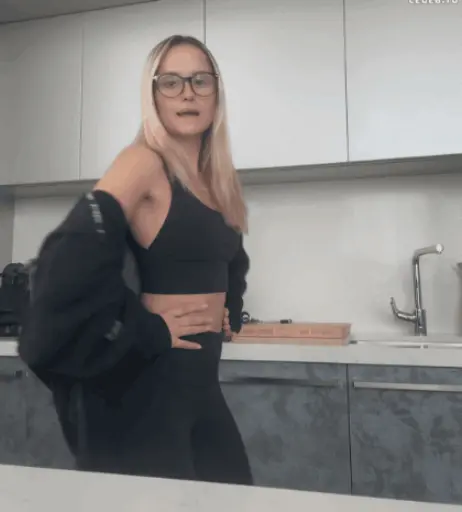 Image 3080068 from Davina Geiss