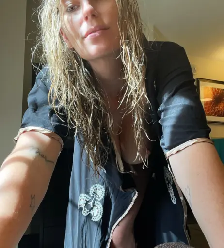 Image 3079940 from Diora Baird