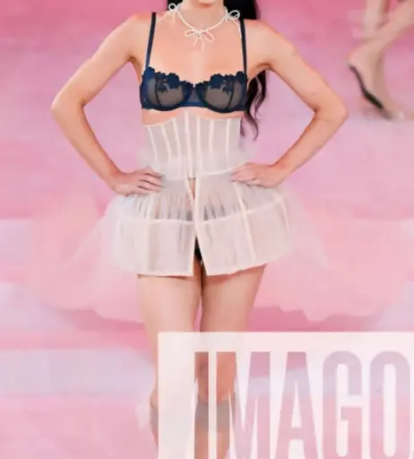 Image 3065841 from Léa Elui