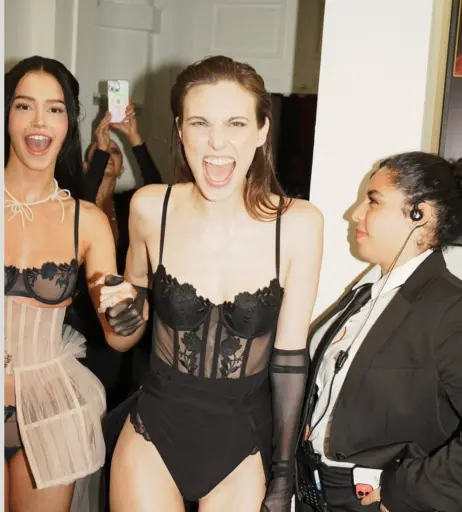 Image 3065832 from Léa Elui