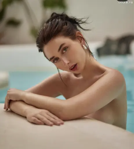 Image 3064945 from Samira Lotte