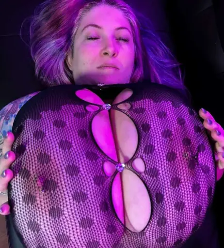 Image 3060051 from Demora