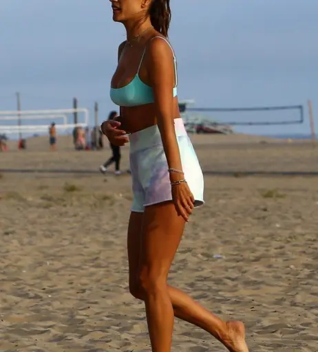Image 3058136 from Alessandra Ambrosio