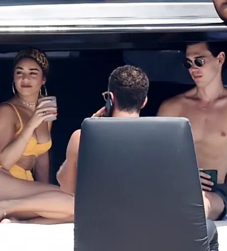 Image 3058028 from Vanessa Hudgens