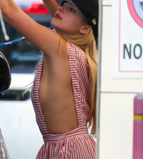 Image 3040102 from Addison Rae