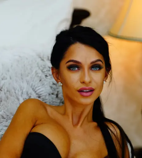 Image 3034340 from Anisyia