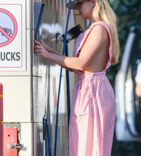 Image 3039516 from Addison Rae