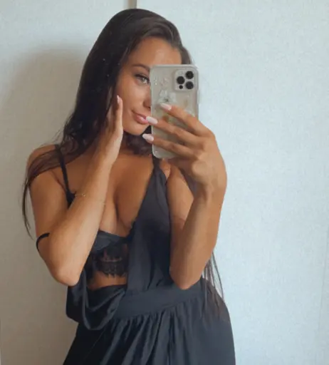 Image 3038872 from carlotta.bnk