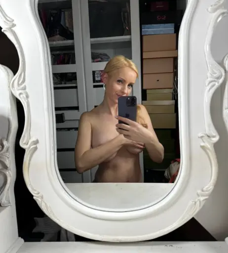 Image 3022895 from Anike Ekina