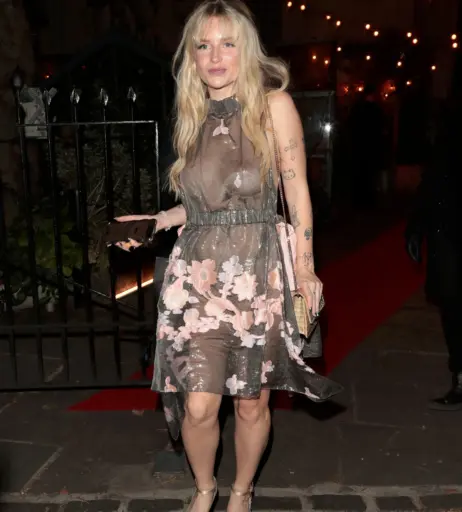 Image 3029063 from Lottie Moss