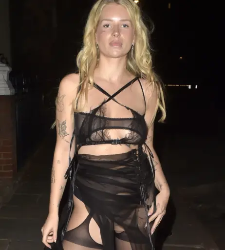 Image 3028027 from Lottie Moss