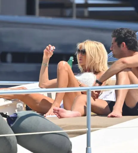 Image 3016534 from Victoria Silvstedt