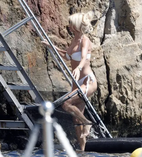Image 3017081 from Victoria Silvstedt