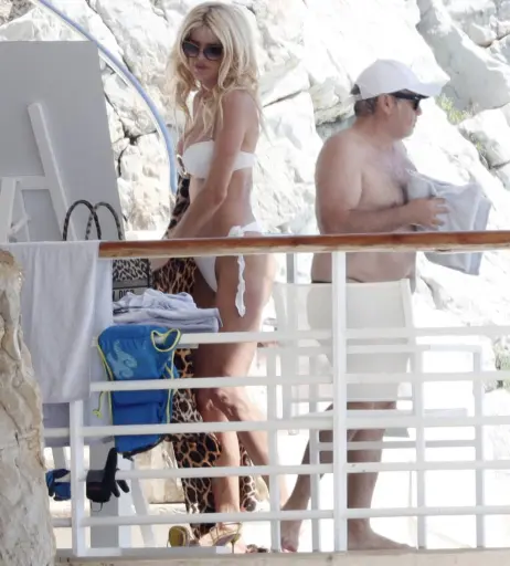 Image 3017014 from Victoria Silvstedt