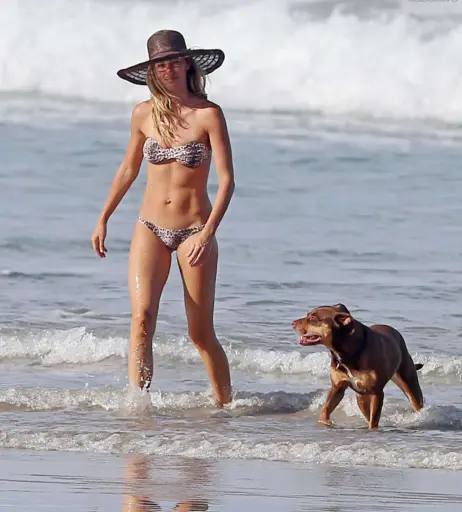 Image 3011879 from Gisele Bündchen