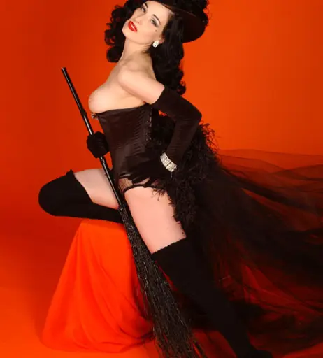 Image 3011435 from Dita von Teese