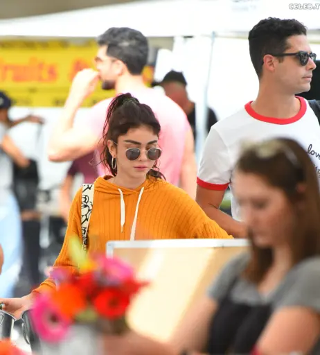 Image 3011789 from Sarah Hyland