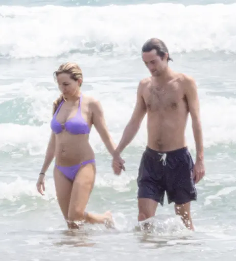Image 3011140 from Sienna Miller