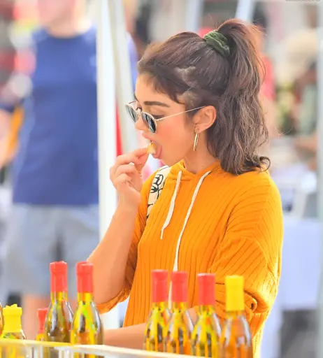 Image 3011944 from Sarah Hyland