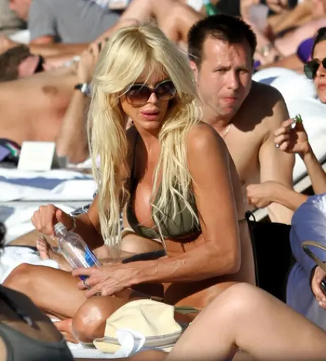 Image 3012407 from Victoria Silvstedt