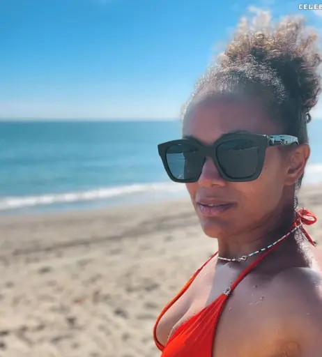 Image 3012676 from Milka Loff Fernandes